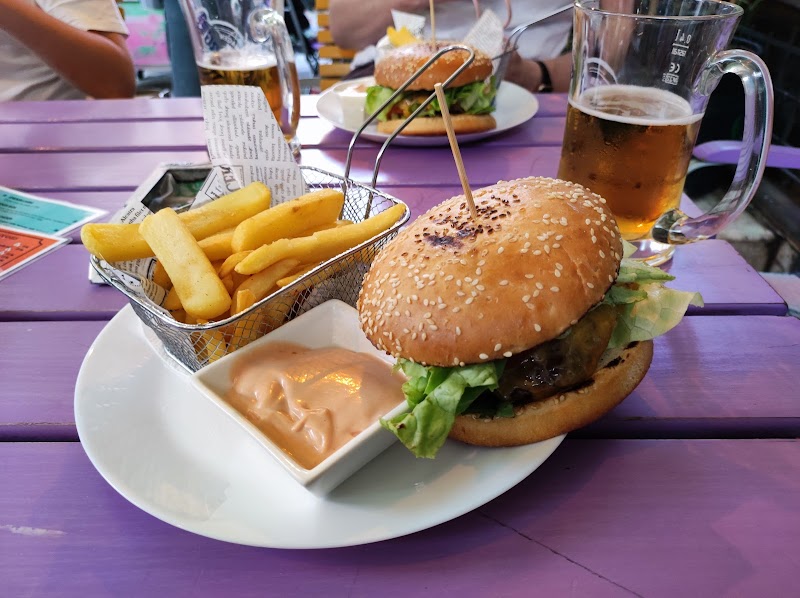 BAZAAR a place to Eat, Sip, Dance & Fall in love - Photo 8