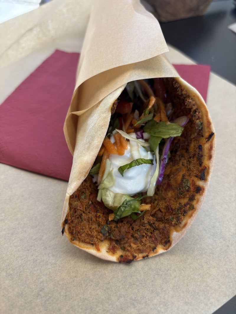 Feyrouz SKG - Photo 3