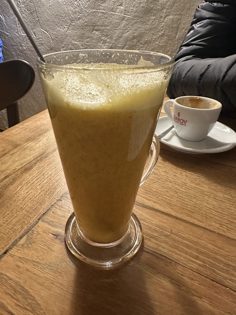 Vegetarian restaurant and bakery "Sun Moon" - Photo 5