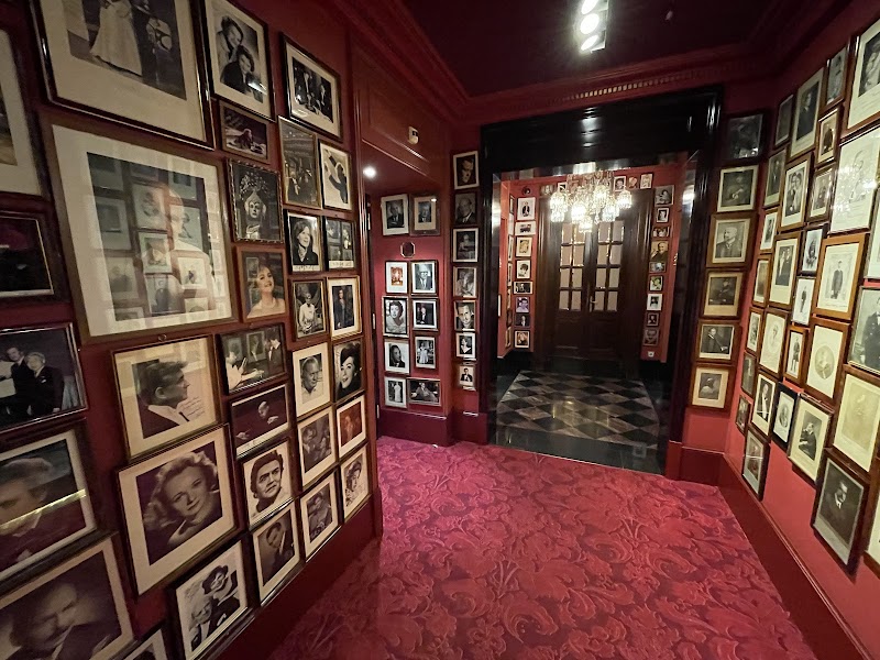 Restaurant Rote Bar - Photo 8