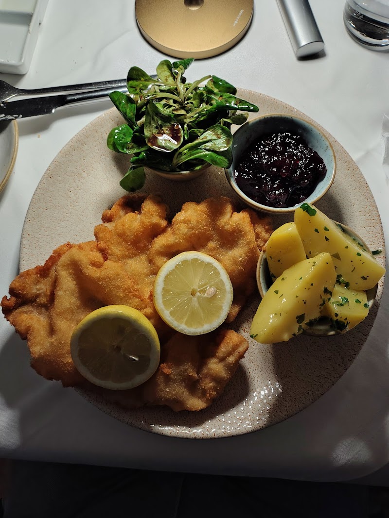 ef16 Restaurant Weinbar - Photo 7