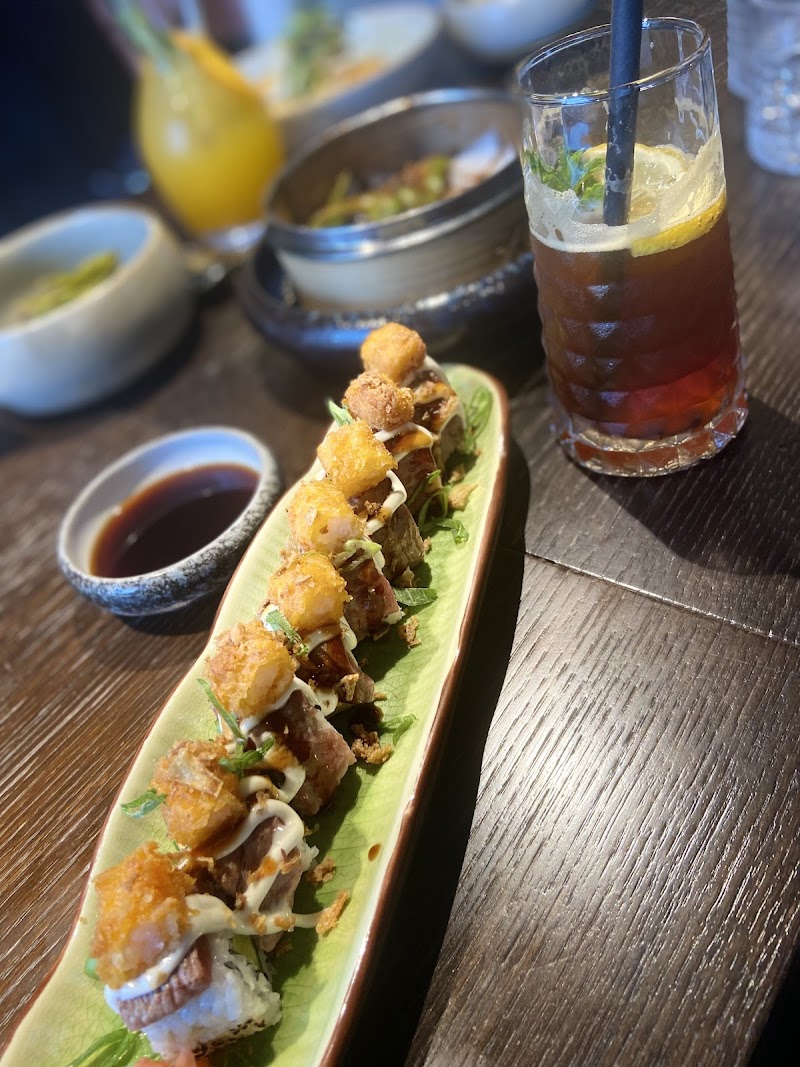 Okto Dining - Photo 4