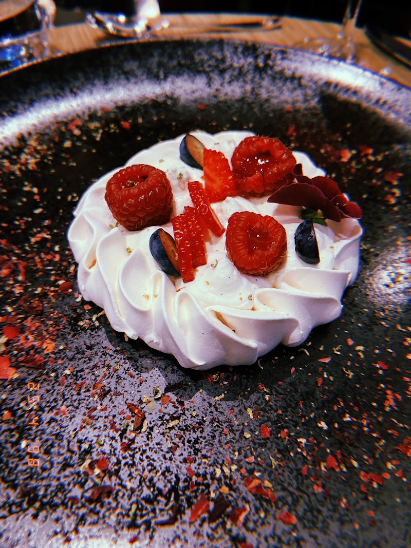 ADOR Restaurant - Photo 8