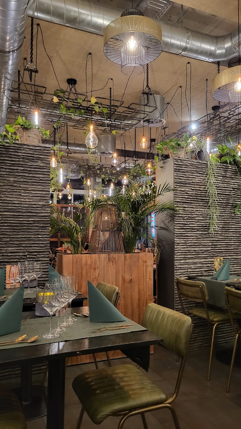 Siam Garden - Photo 5