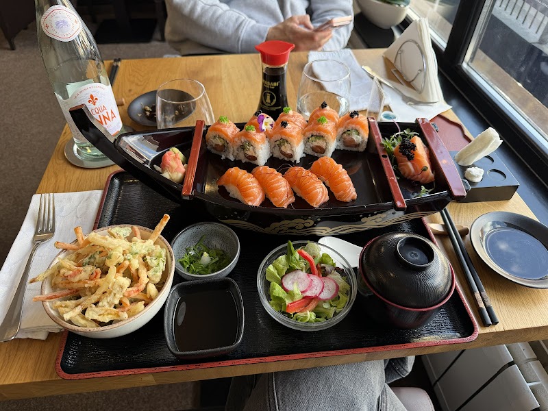 Tokyo Japanese Restaurant - Photo 3