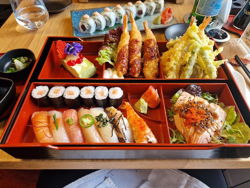 Tokyo Japanese Restaurant - Photo 8