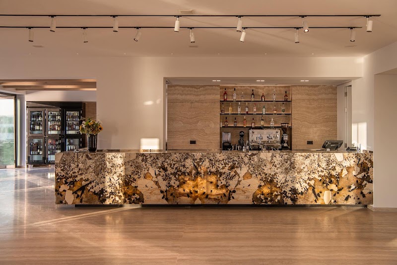 Periplous Restaurant - Photo 1