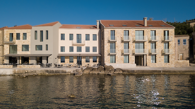 Periplous Restaurant - Photo 3