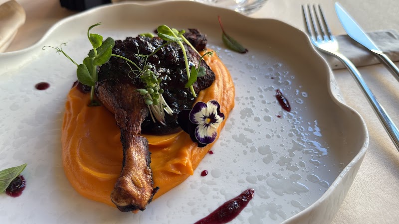 The House of LU - Photo 3