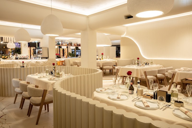 The House of LU - Photo 4