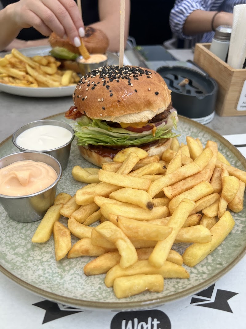 Jack's Bistro - Photo 6