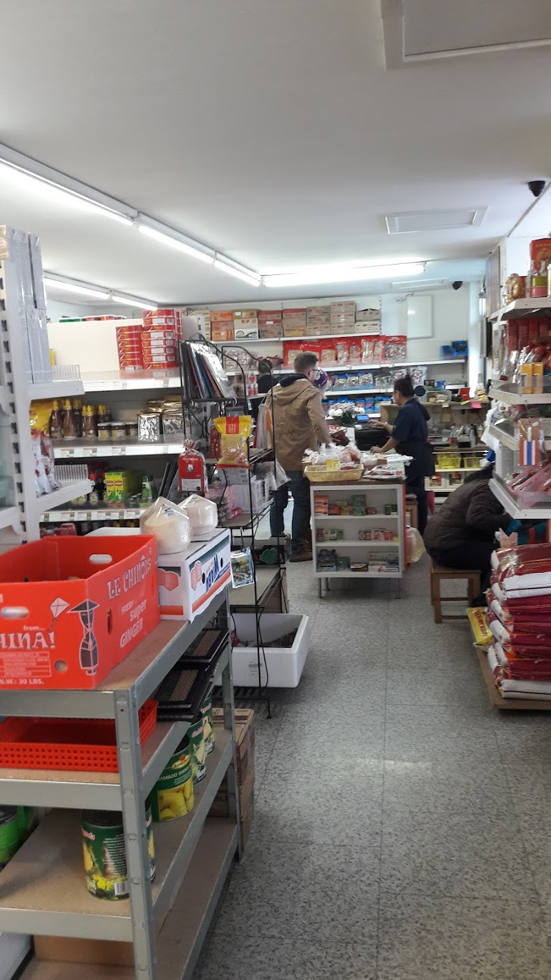 Thai Market - Photo 2