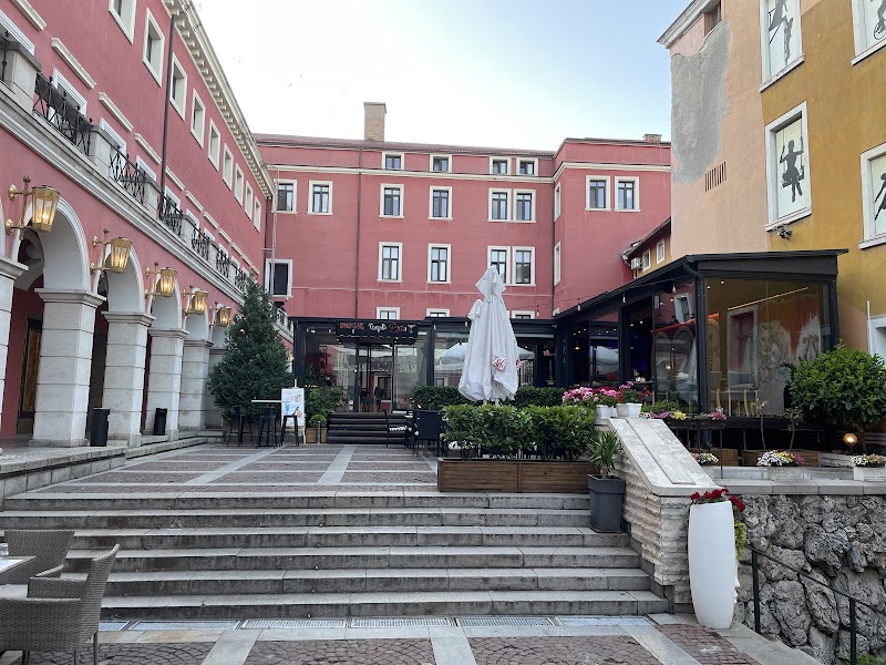 ТеатъРа/TheTheatre - Photo 5