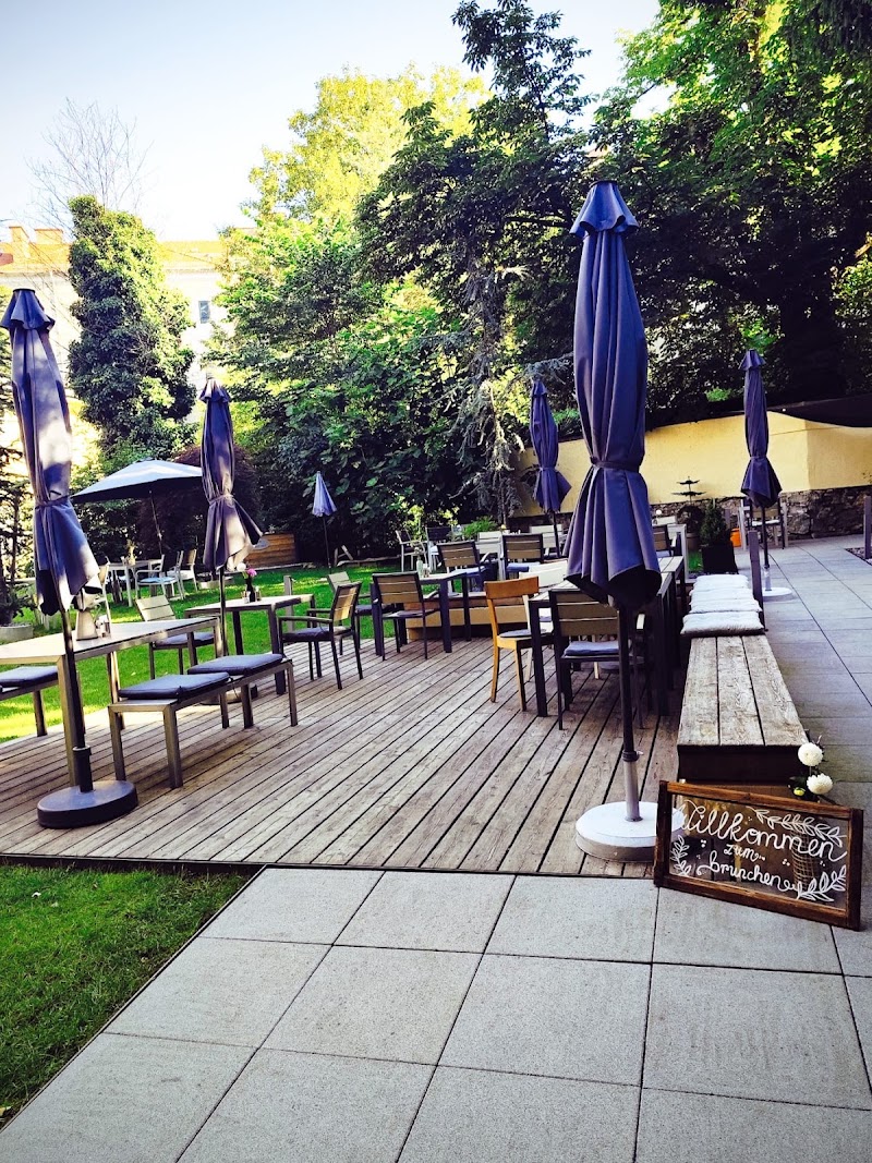 Black Coffee - Photo 1