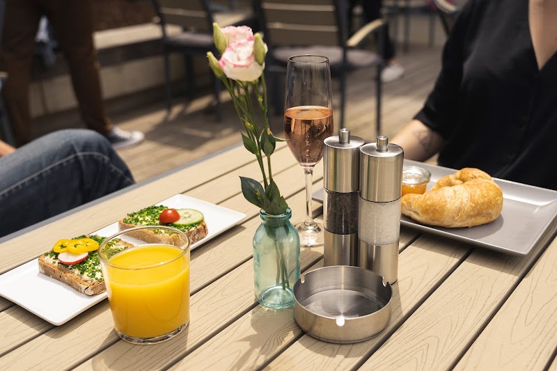 Black Coffee - Photo 2