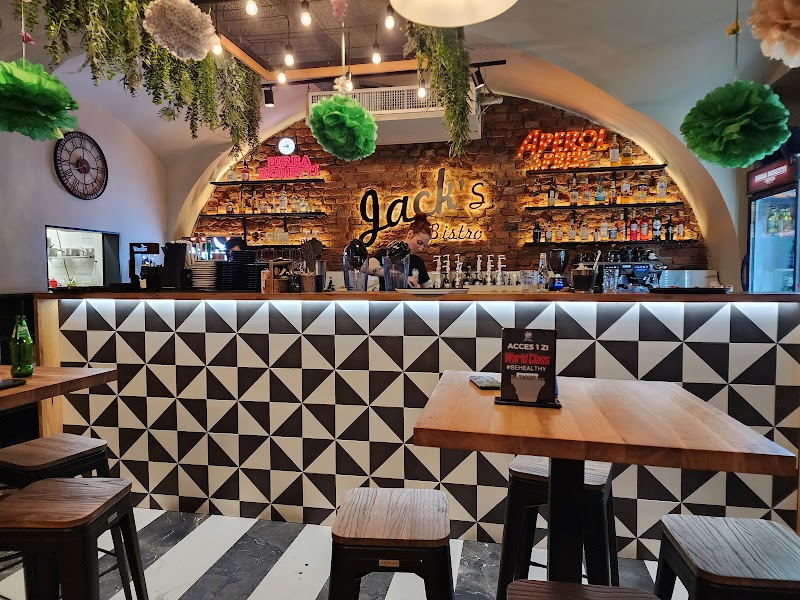 Jack's Bistro - Photo 4