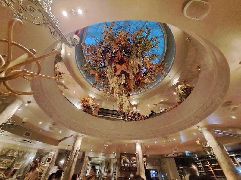 Shtastlivetsa Restaurant - Vitoshka - Photo 4