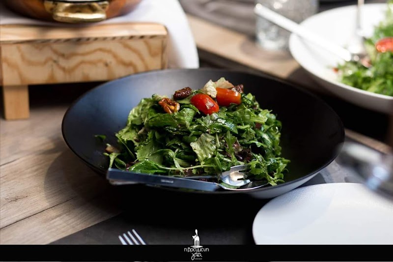 Βρεγμένη Γάτα - Photo 2