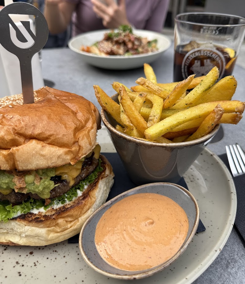 Republic Zermatt - Photo 3