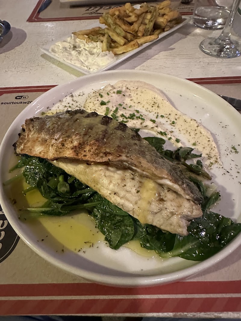 Σουρτουκω μεζεδοπωλειο - Photo 4