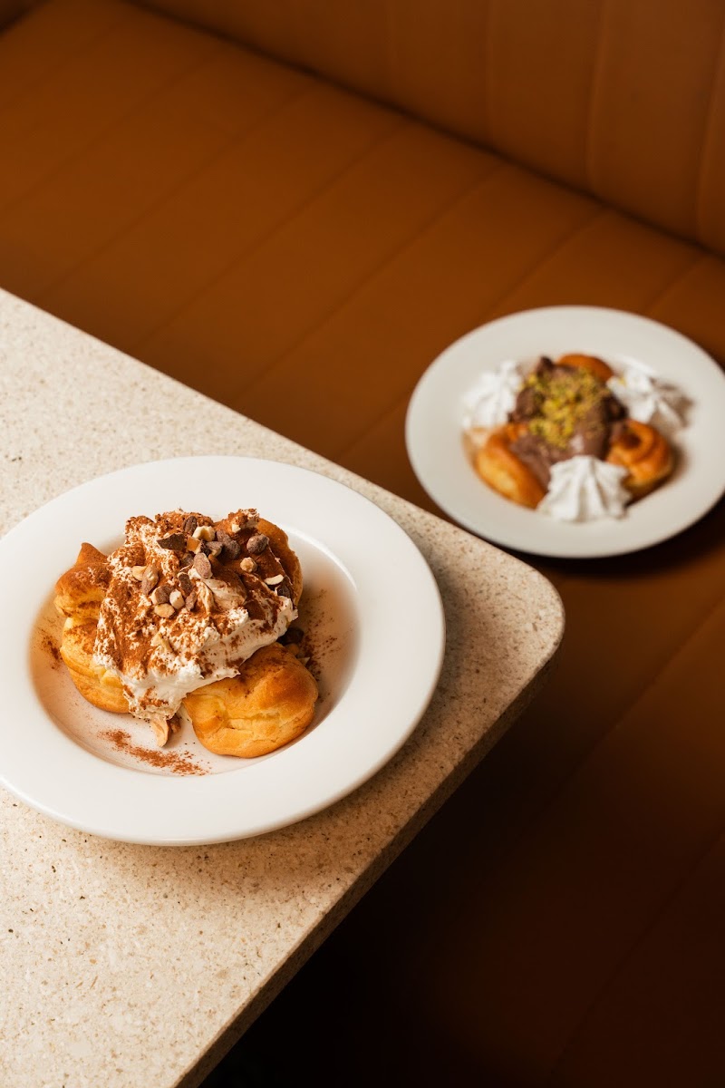 Φλέρτ - Photo 2