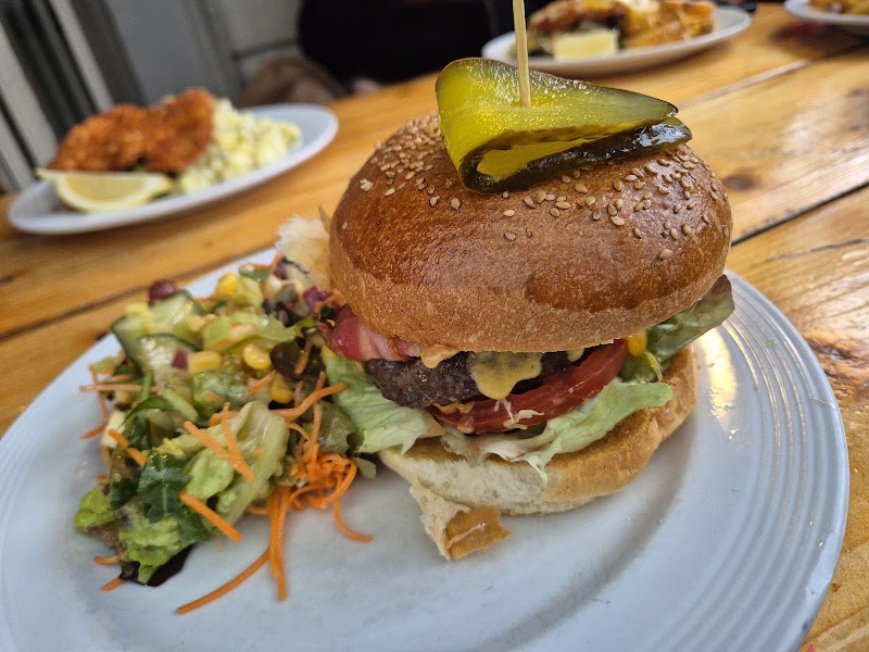 Hüsi Bierhaus - Photo 3