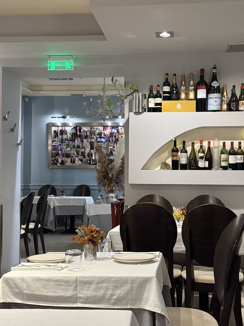 Rex Restaurant - Photo 5