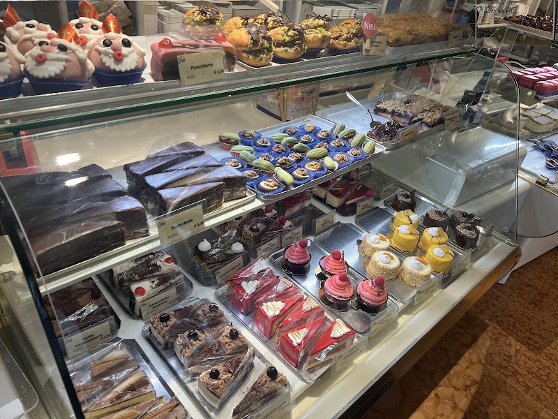 Konditorei Philipp - Eis | Kuchen & Torten | Pralinen - Graz - Photo 5