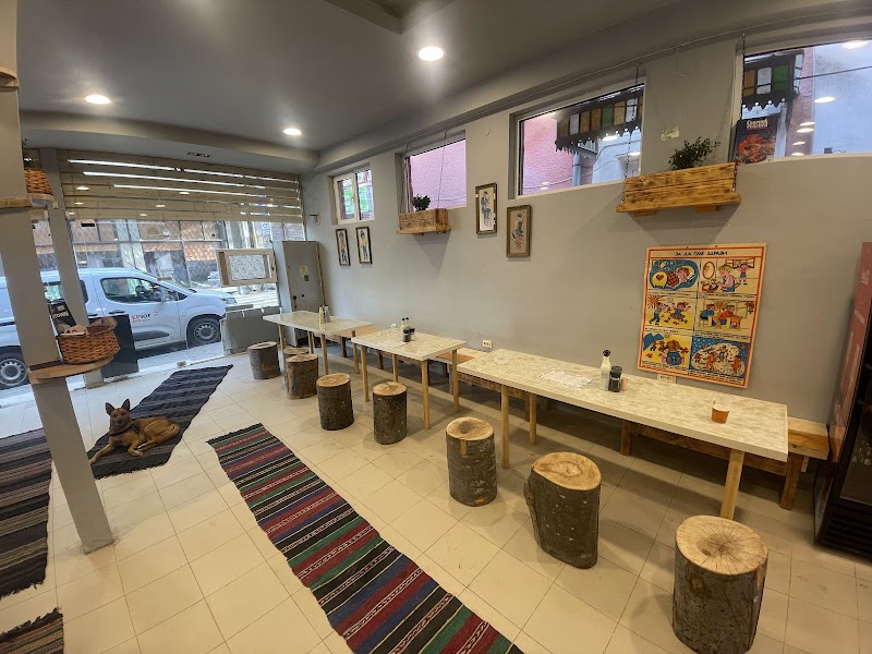 Farm Bites - Photo 3