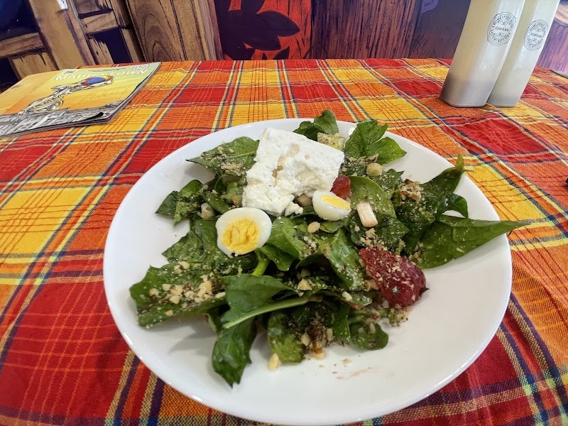 Farm Bites - Photo 4