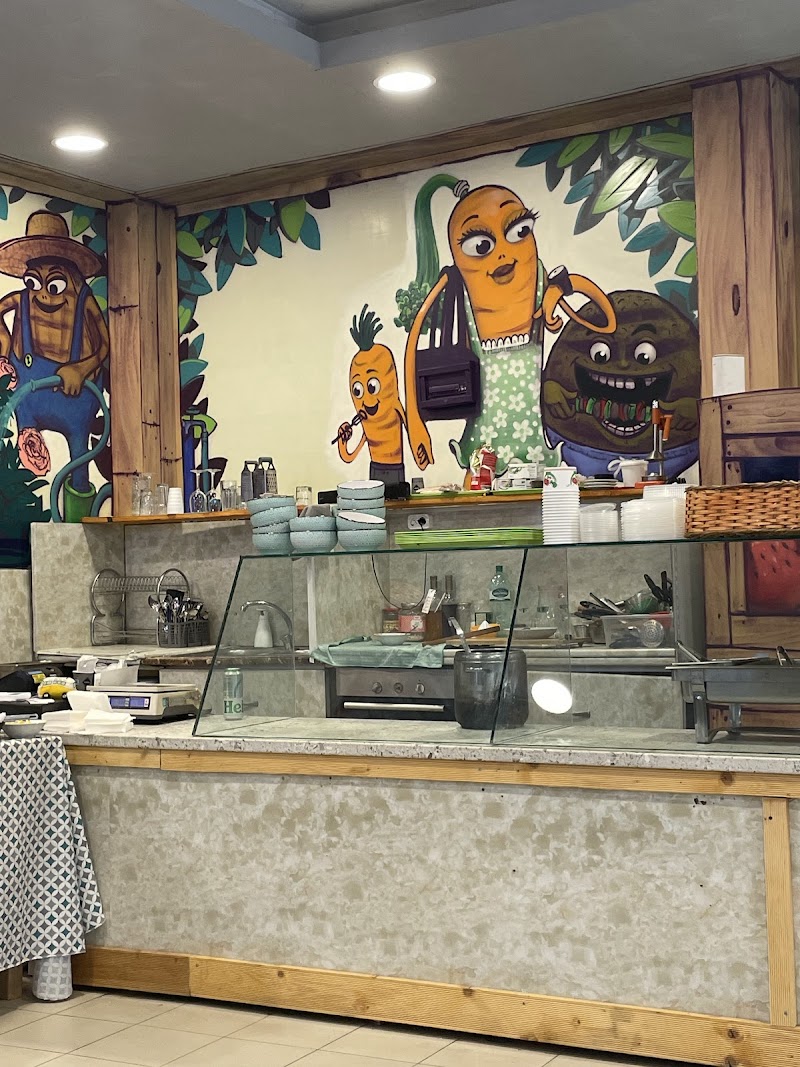 Farm Bites - Photo 6