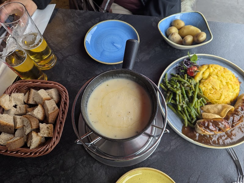 Barrys Restaurant, Bar & Lounge - Photo 4