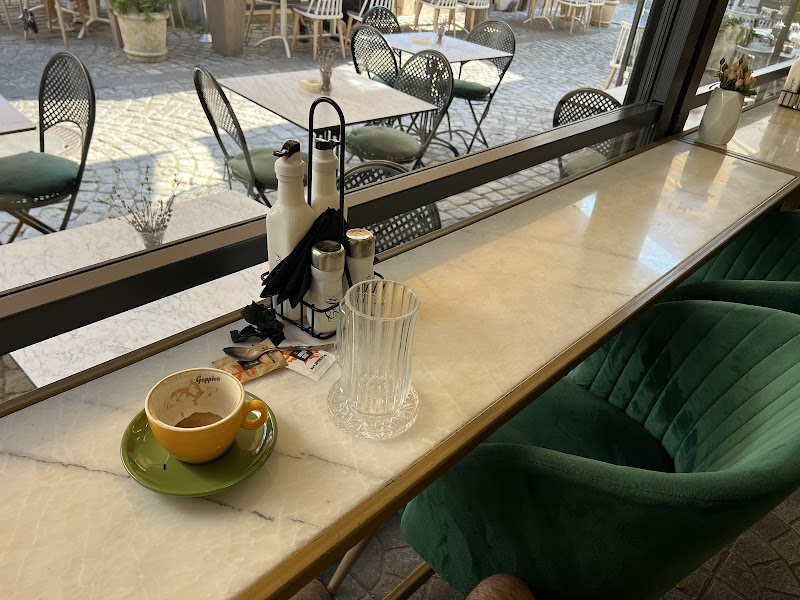 Green Library - Photo 1