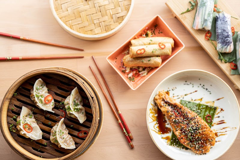 Hong Kong Athens - Photo 2