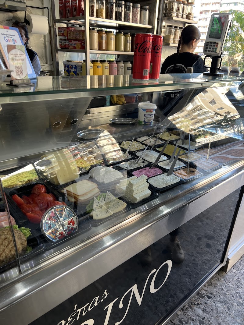 Navarino creperie - Photo 5