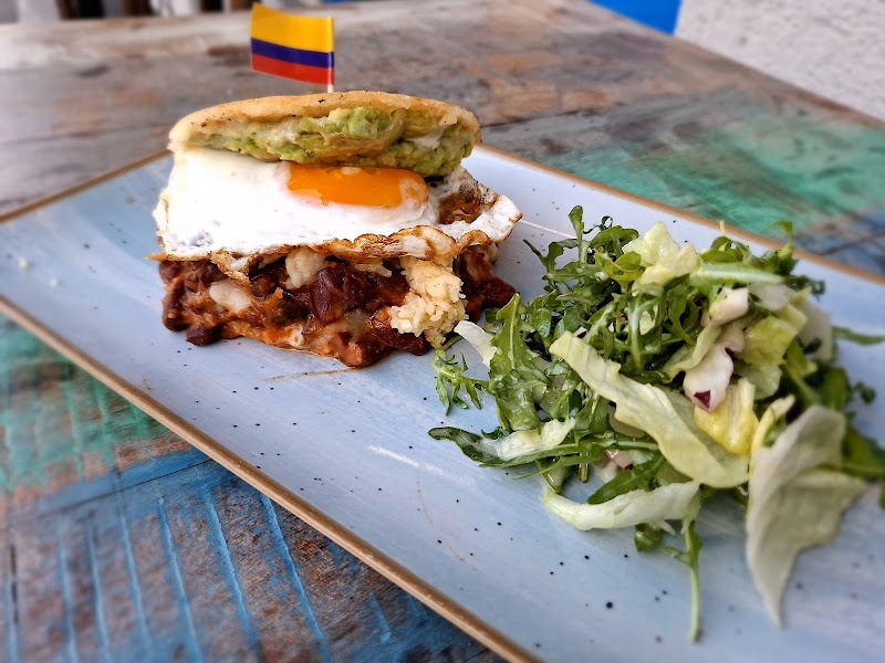 Empanadas El COLOMBIANO Restaurant Österreich-Kärnten - Photo 4