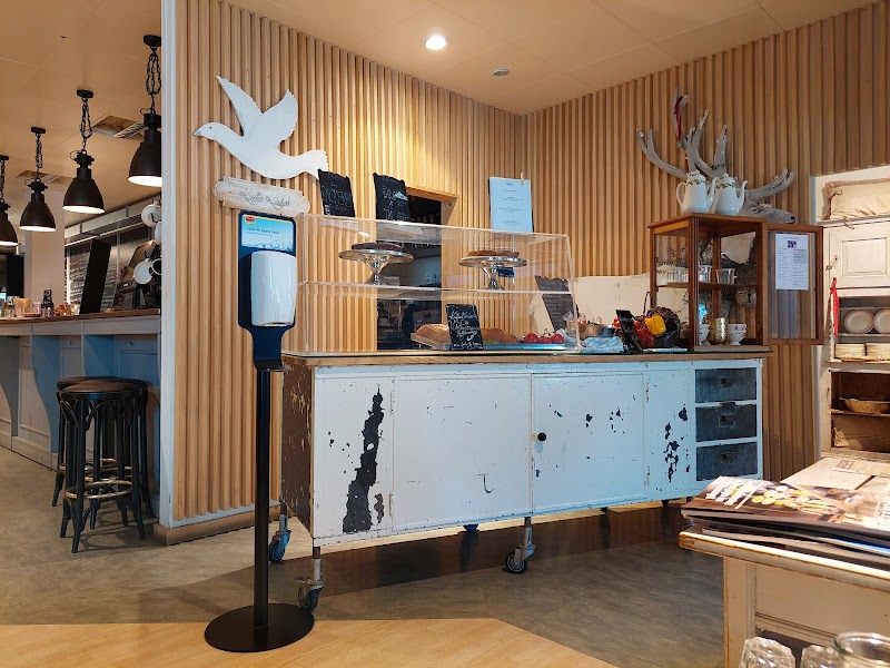 Kaffee Klatsch Davos am Platz - Photo 1