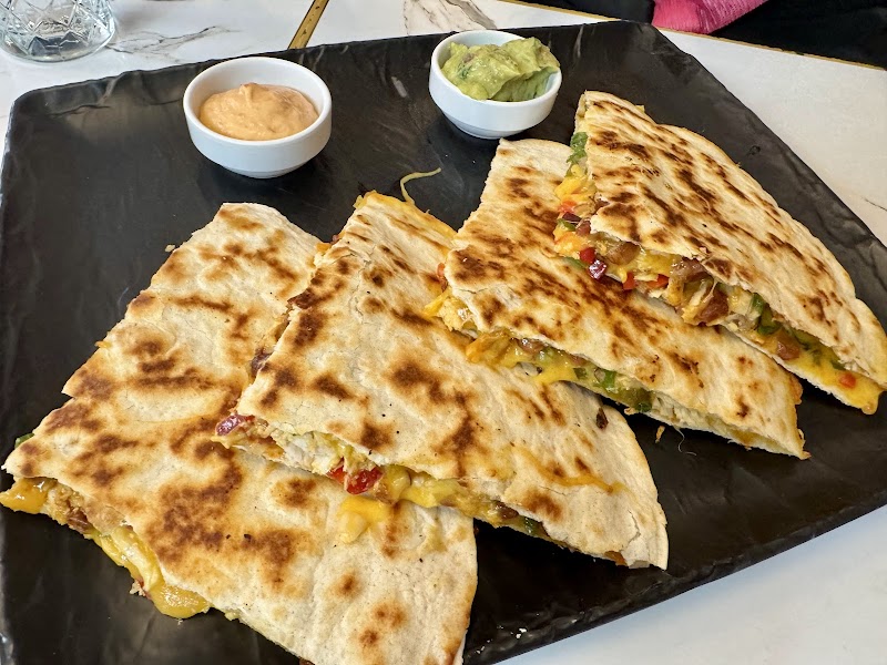 Aylyakria Restaurant - Photo 7