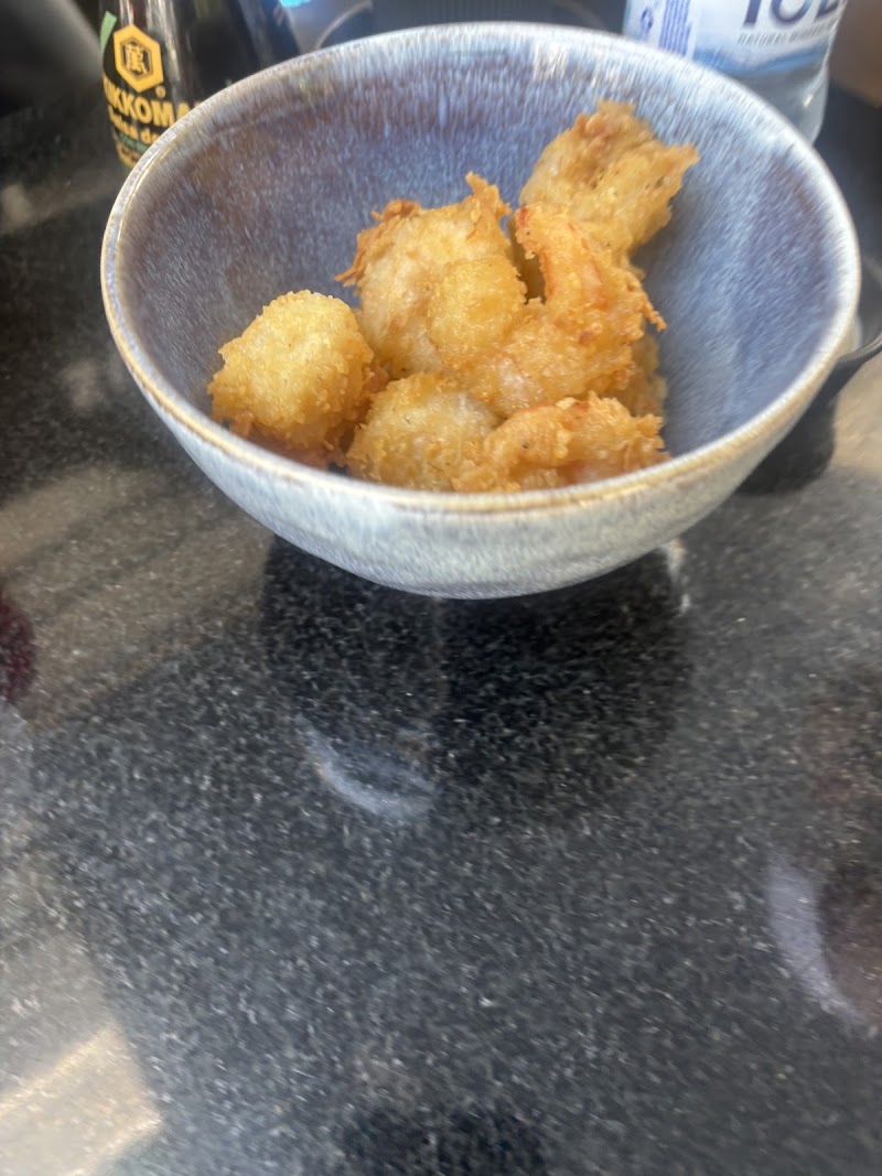 Sushi n’ Sip - Photo 5