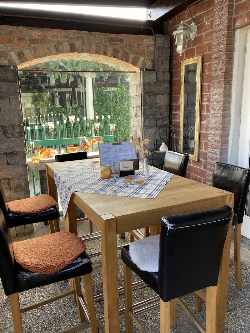 Café Osteria Castello - Photo 1