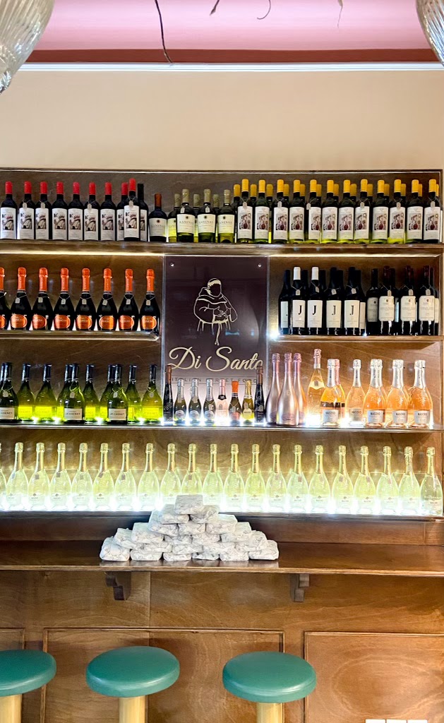 Di Santo Premium Sandwiches - Photo 1