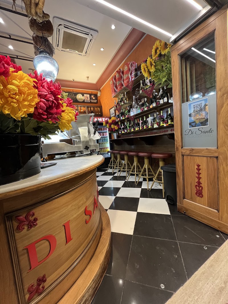 Di Santo Premium Sandwiches - Photo 5